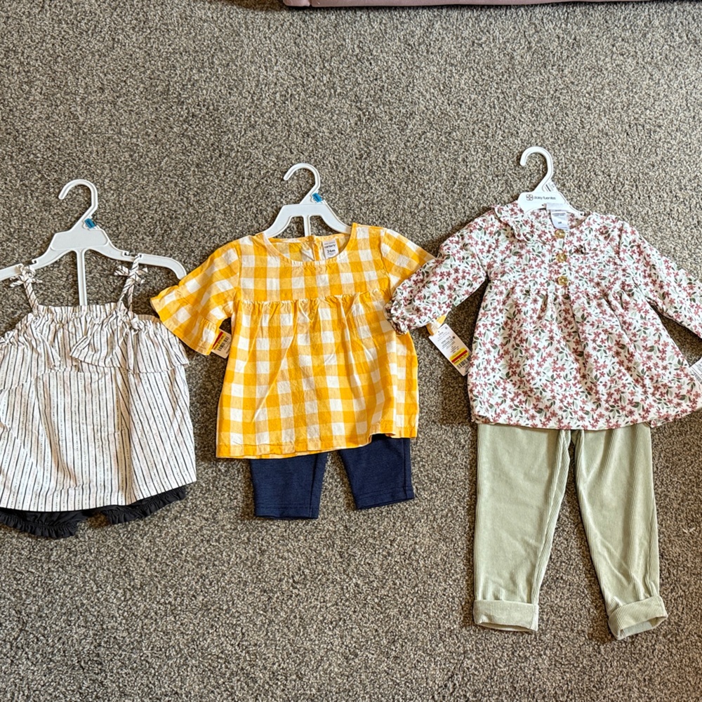 Carter's Yellow Checkered Top with Navy Leggings